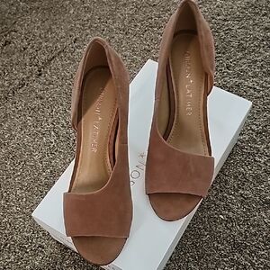 Gibson Latimer Suede Heels